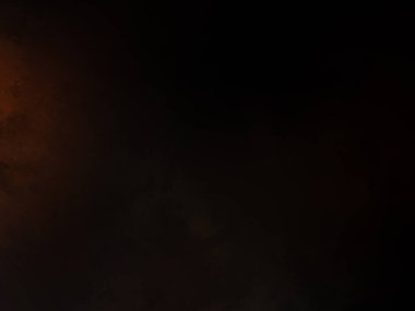 Dolunay. Siyah gökyüzü ve kırmızı ışık.