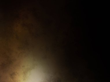 Karanlık bir yüzeyde kaykay süren bir insan.