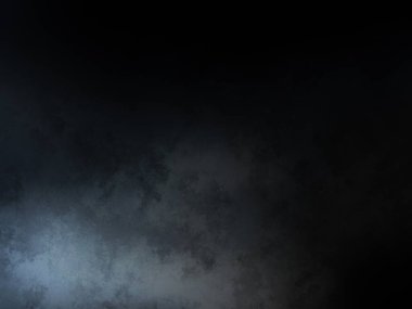 Karanlık bir gökyüzü, birkaç bulut ve bir ışık.