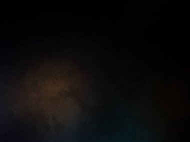 Elinde kamera tutan bir kişi.