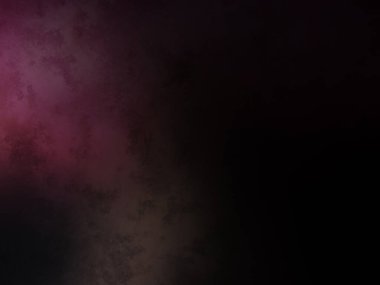 Elinde mikrofon tutan takım elbiseli ve kravatlı bir adam.