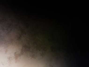 Takım elbiseli ve kravatlı bir adam tenis raketi tutuyor.