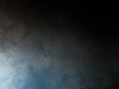 Takım elbiseli ve kravatlı bir adam tenis raketi tutuyor.