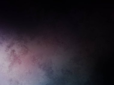 Işıklı karanlık bir oda ve mavi ve pembe renkli bir duvar.