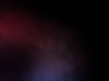 Karanlık bir odada parlayan kırmızı ve mavi bir ışık.