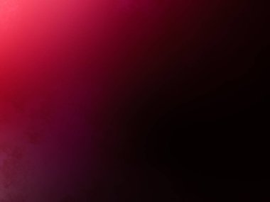 Takım elbiseli ve kravatlı bir adam tenis raketi tutuyor.