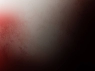 Karanlık bir odada kırmızı beyaz bir yangın musluğu.