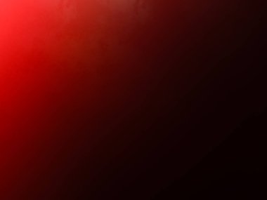 Bulutlarda parlayan kırmızı bir ışık