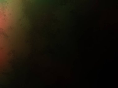 Elinde tenis raketi olan bir adam.