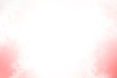 Karlı bir yüzeyde snowboard süren bir insan.