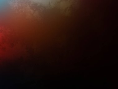 Camdan süzülen kırmızı ve mavi bir ışık