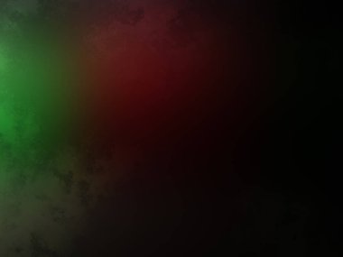 Karanlıkta yeşil ve kırmızı bir ışık