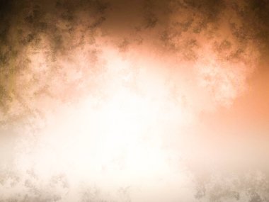 Sörf tahtasında sörf yapan bir insan.