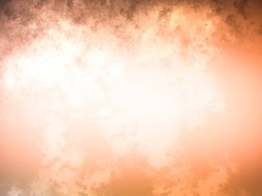 Tarlada ata binen bir insan.