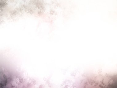 Karlı bir yüzeyde snowboard süren bir insan.