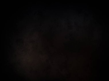 Karanlık gökyüzü ve aydınlığı olan siyah bir arkaplan.