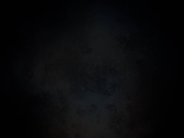 Karanlık gökyüzü ve aydınlığı olan siyah bir arkaplan.