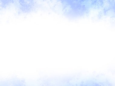 Ortasında bir snowboardcu olan karlı bir arazi.