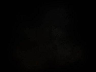 Karanlık gökyüzünde dolunay ve siyah bir arka plan.