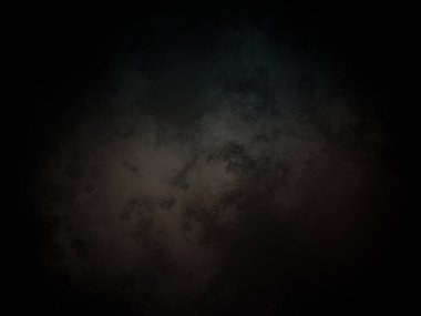 Karanlıkta birkaç bulut olan karanlık bir gökyüzü.