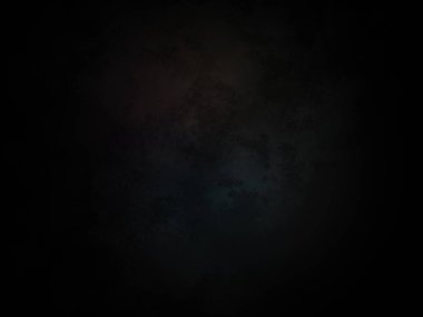 Siyah bir arkaplan, karanlık bir gökyüzü ve parlak bir ışık.