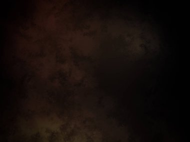 Takım elbiseli ve kravatlı bir adam karanlık bir arka planın önünde duruyor.