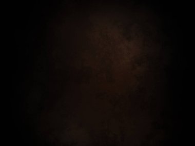 Karanlık bir oda, saati ve ışığı olan.