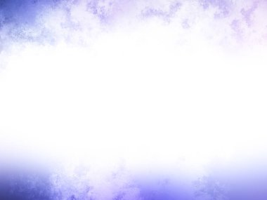 Rampada kaykay süren biri.