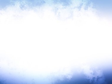 Karlı bir yüzeyde snowboard süren bir insan.