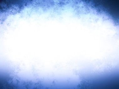 Sörf tahtasında suda bir insan.