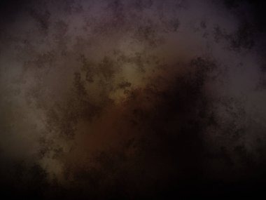 Üzerinde saat olan karanlık ve bulutlu bir gökyüzü.