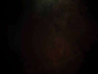 Bulutlarda parlayan dolunay.