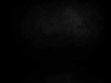 Siyah bir arka plan, siyah gökyüzü ve beyaz bir ışık.