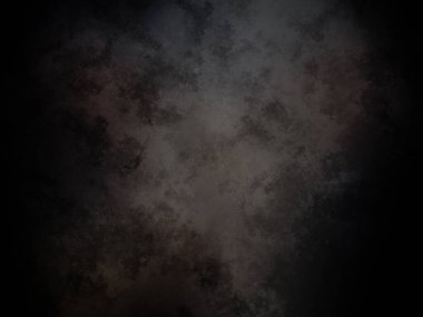 Takım elbiseli bir adamın siyah beyaz fotoğrafı.