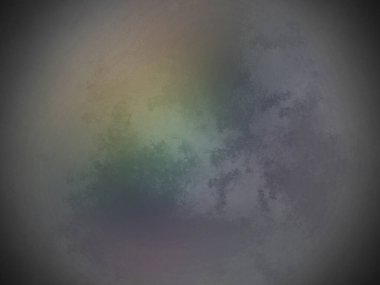 Gökyüzünde gökkuşağı renkli bir bulut