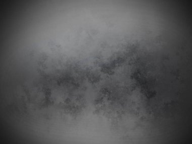 Karla kaplı bir duvarın siyah beyaz fotoğrafı.