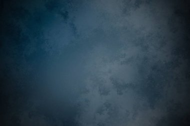 Gökyüzünde uçan bir uçağın mavi ve siyah arka planı