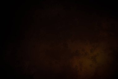 Karanlık bir oda, saati ve ışığı olan.