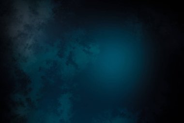 Dalgıç kıyafetli bir adam elinde sörf tahtası tutuyor.