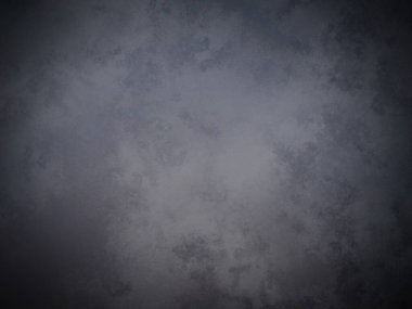 Bir duvarın siyah beyaz fotoğrafı.