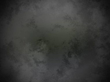 Sisli bir bölgenin siyah beyaz fotoğrafı.