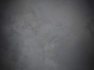 Takım elbiseli bir adamın siyah beyaz fotoğrafı.