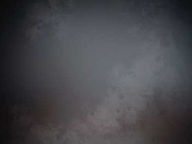 Takım elbiseli ve kravatlı bir adam duvarın önünde duruyor.