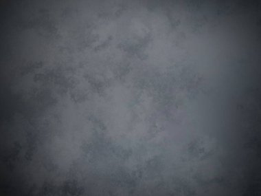 Bir duvarın siyah beyaz fotoğrafı.