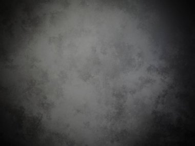 Bir duvarın siyah beyaz fotoğrafı.