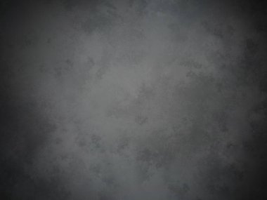 Bir duvarın siyah beyaz fotoğrafı.