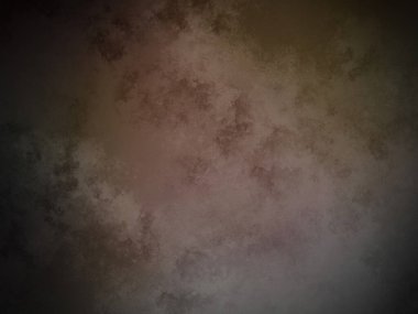 Üzerinde saat olan karanlık ve kirli bir duvar.