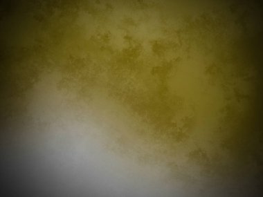 Sarı ve kahverengi duvarlı bir saat.