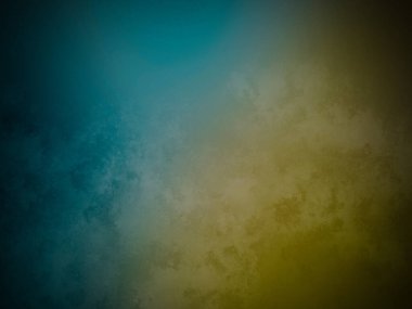 Elinde sörf tahtası tutan bir insan.