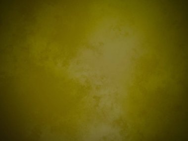 Üzerinde saat olan sarı bir duvar.